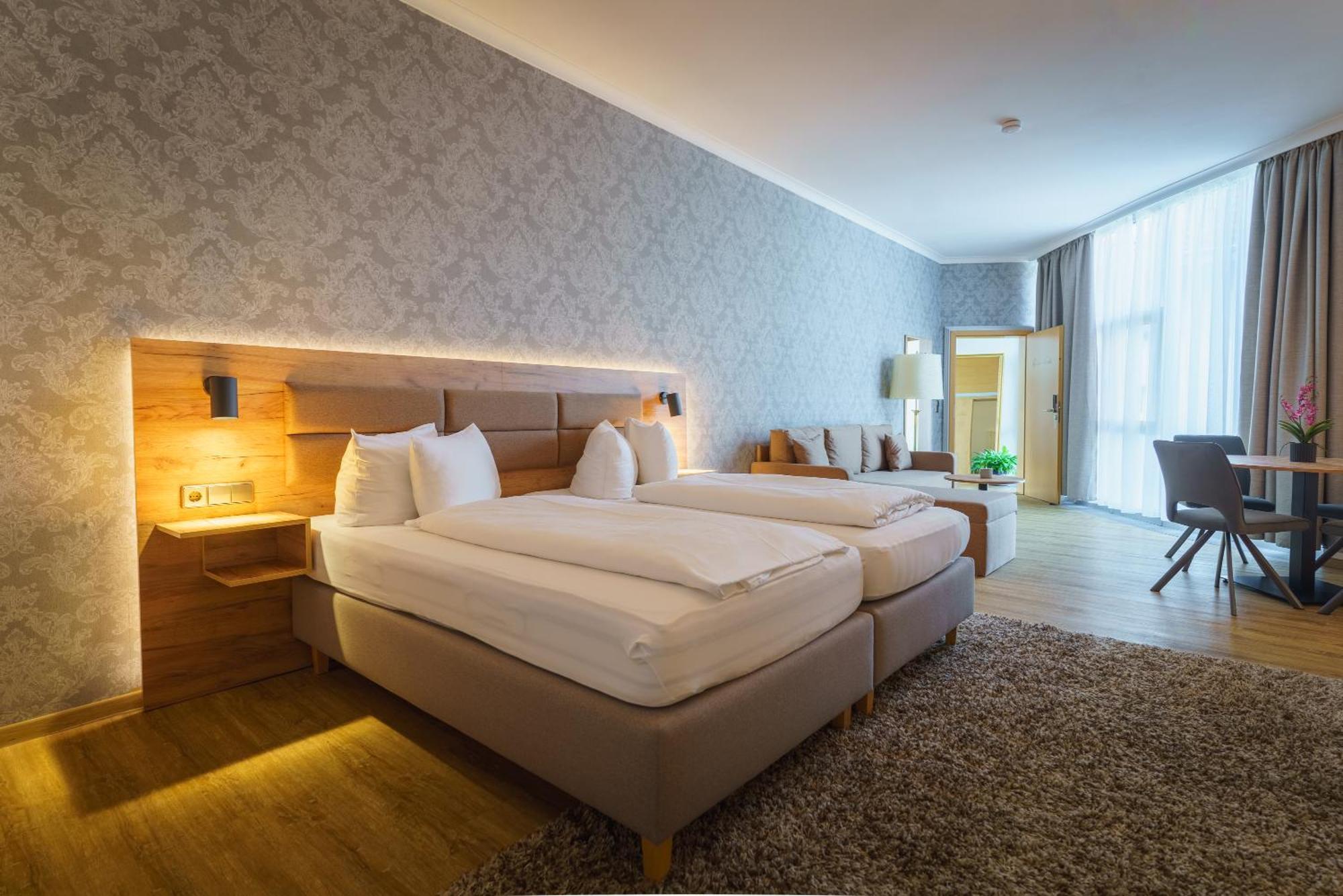 Stadthotel Pfeffermuehle Генгенбах Екстер'єр фото
